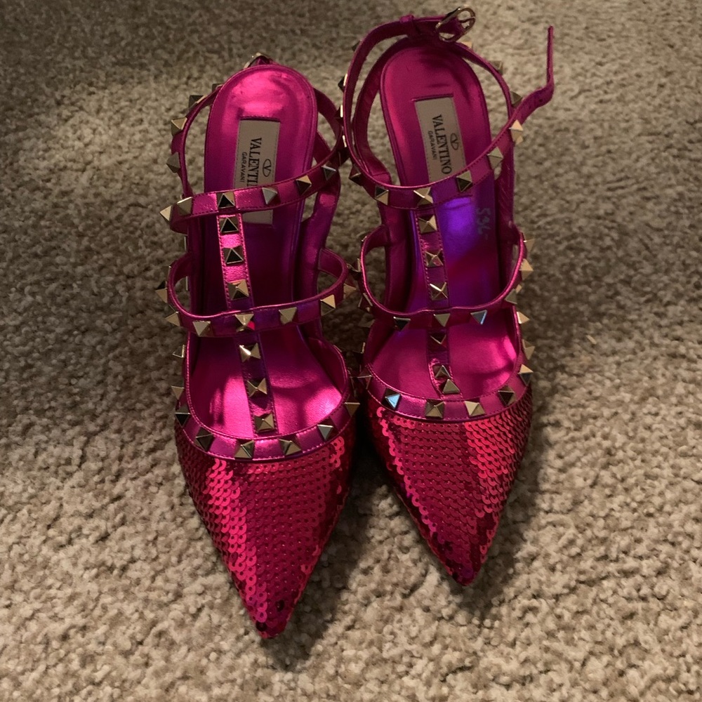 Pink Valentino garvani heels size 39
